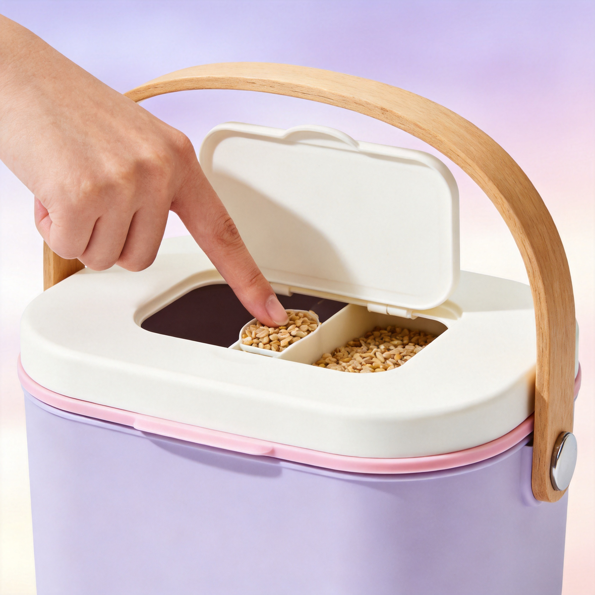 🌿 Bring Your Pet’s Familiar Feeding Routine Anywhere And Make Every Journey Feel More Comfortable